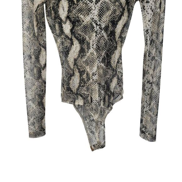 JLuxlabel Snake Long Sleeve Wrap Bodysuit Leggings Set Sz M Sheer Sexy Chic - Picture 13 of 16